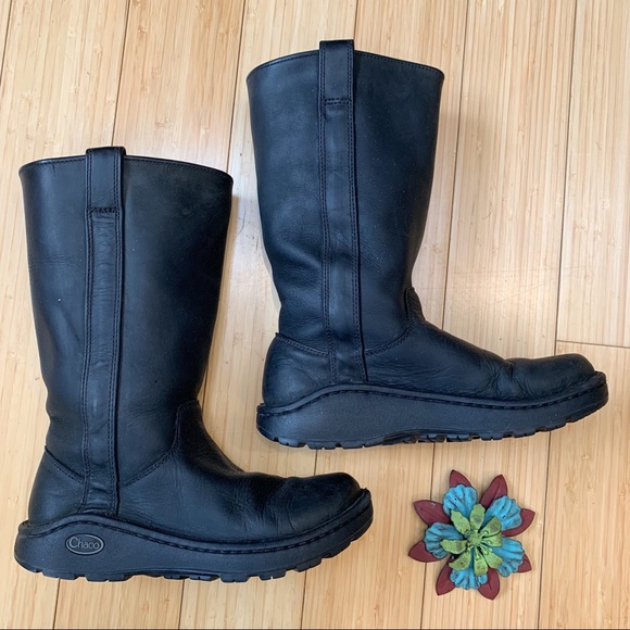 chaco leather boots